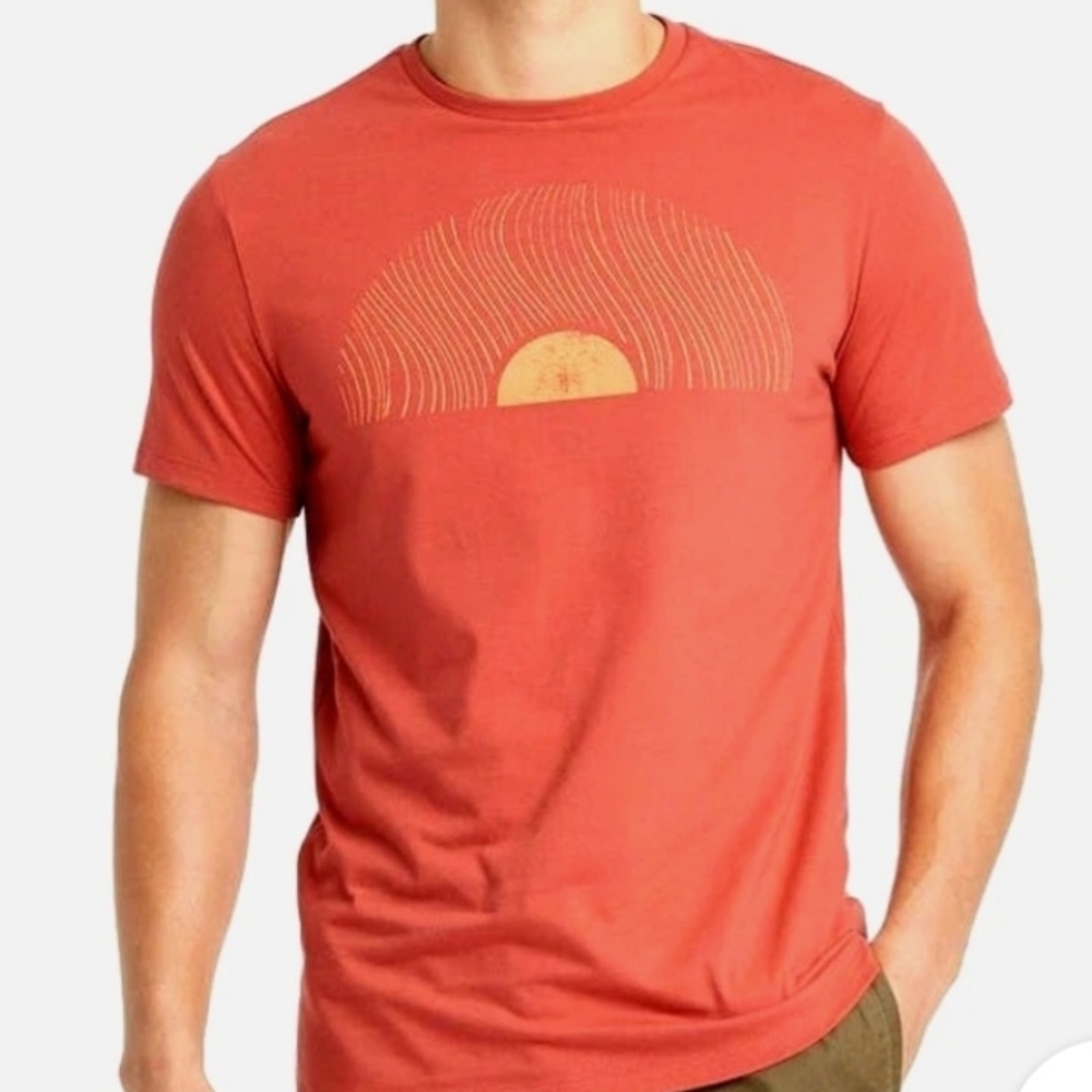 Goodfellow & Co Men's Short Sleeve Tee in Red and Orange
